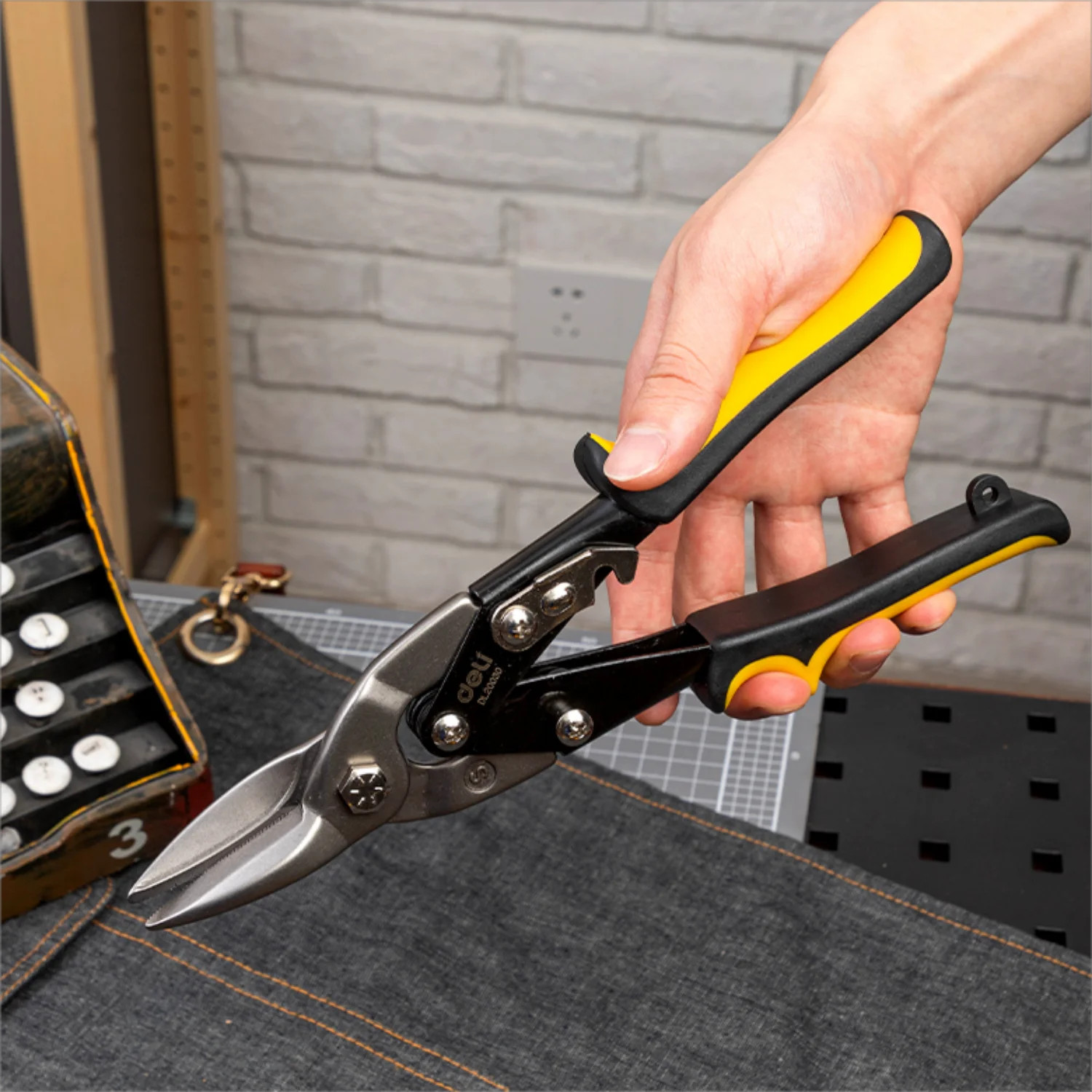 Deli-Multifunctional-Metal-Sheet-Cutting-Scissor-Aviation-Snip-Straight-Cutter-Scissor-Industrial-Professional-Hand-Tool